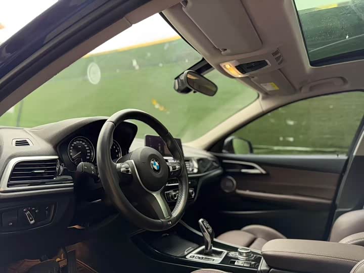 Фото 5 - BMW 1 Series