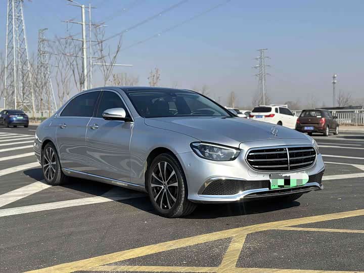 Фото 5 - Mercedes-Benz E-Class Hybrid