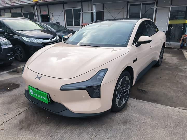 Фото 2 - XPeng Mona M03