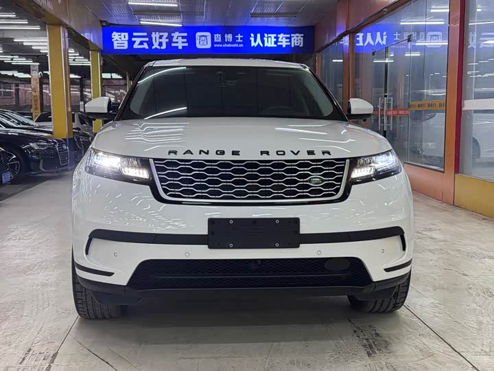 Фото 2 - Land Rover Range Rover Velar