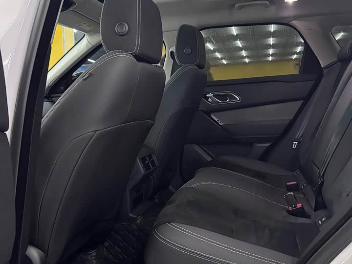 Фото 6 - Land Rover Range Rover Velar