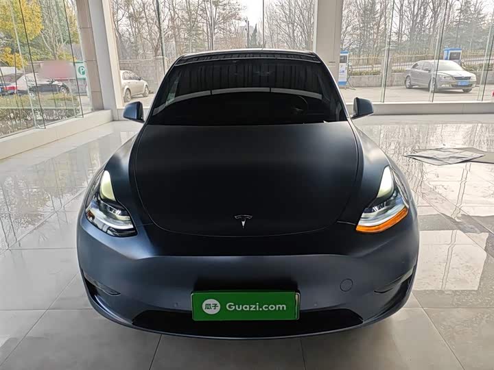 Фото 3 - Tesla Model Y