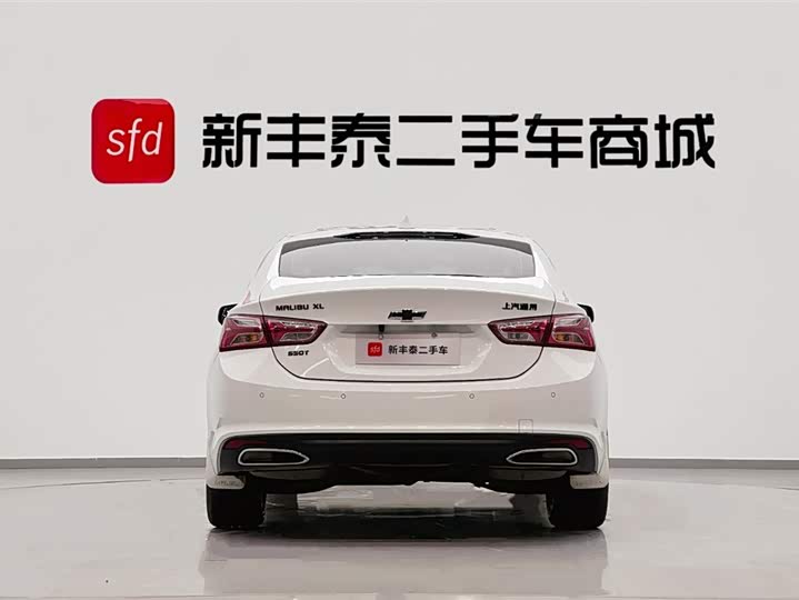 Фото 7 - Chevrolet Malibu XL