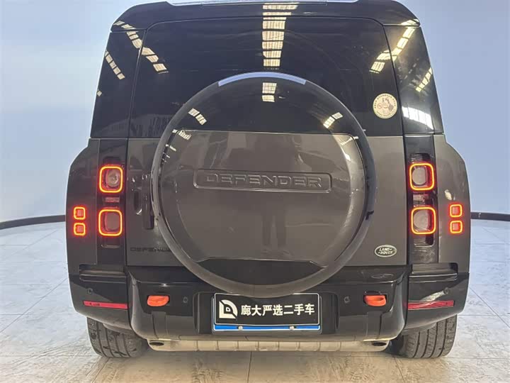 Фото 5 - Land Rover Defender