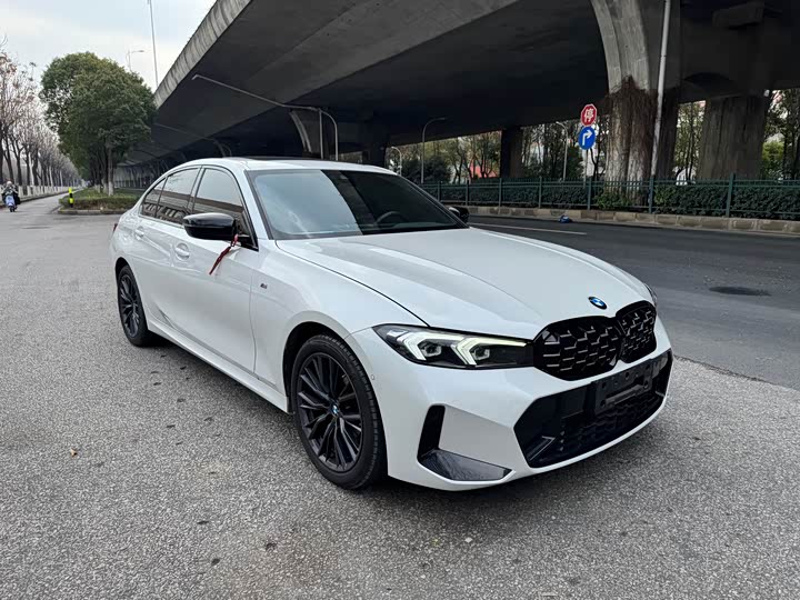 Фото 3 - BMW 3 Series