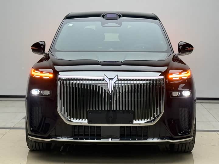 Фото 2 - Voyah Taishan