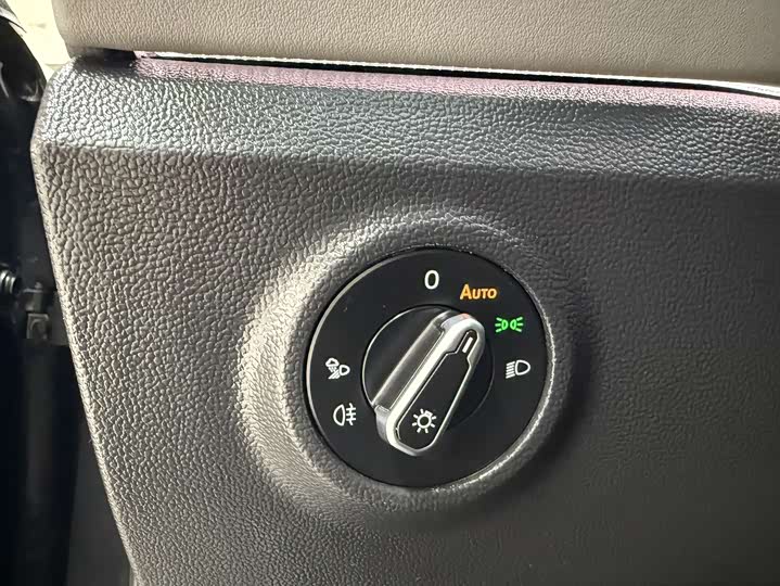 Фото 9 - Volkswagen Tayron