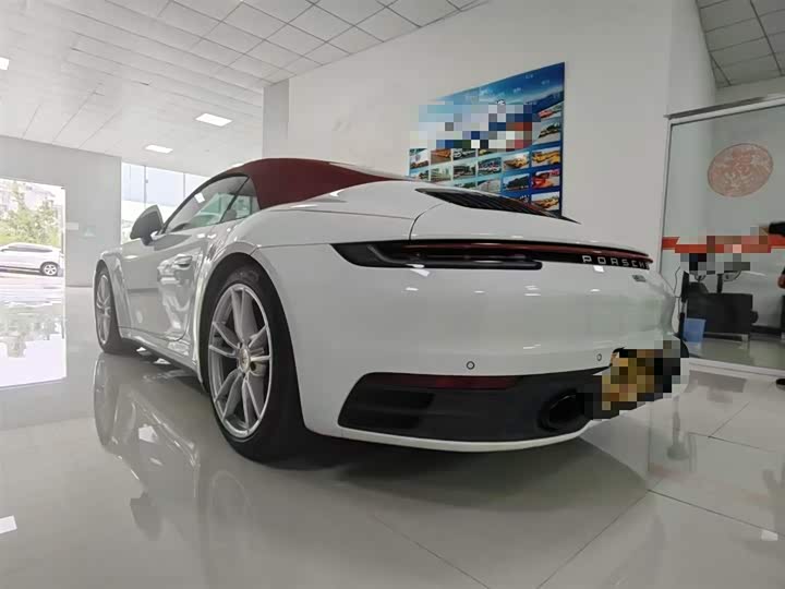 Фото 2 - Porsche 911