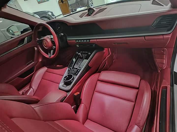 Фото 3 - Porsche 911