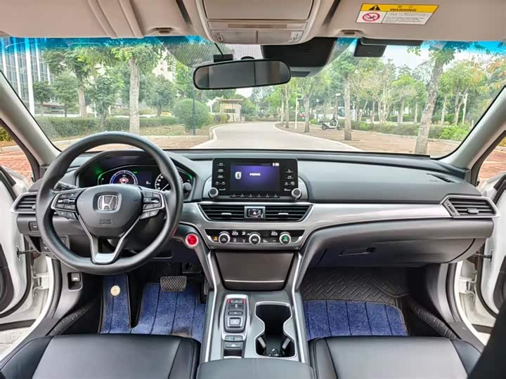 Фото 5 - Honda Accord