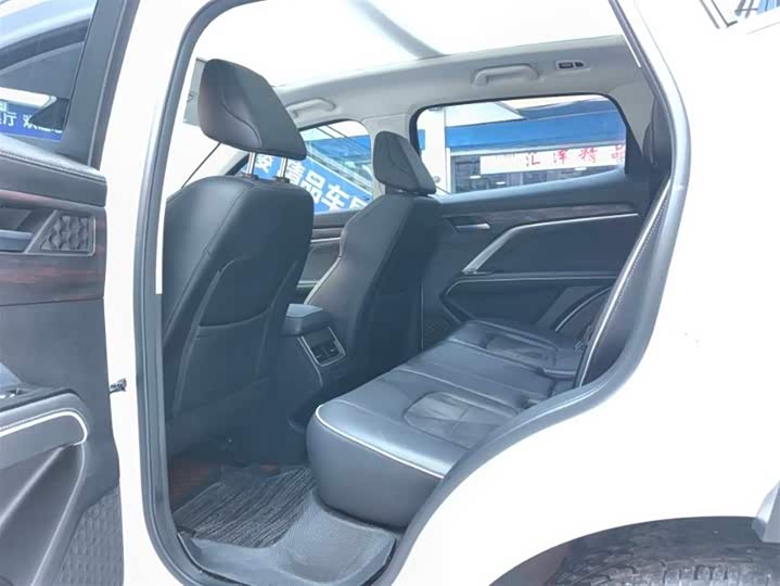 Фото 4 - Haval H6