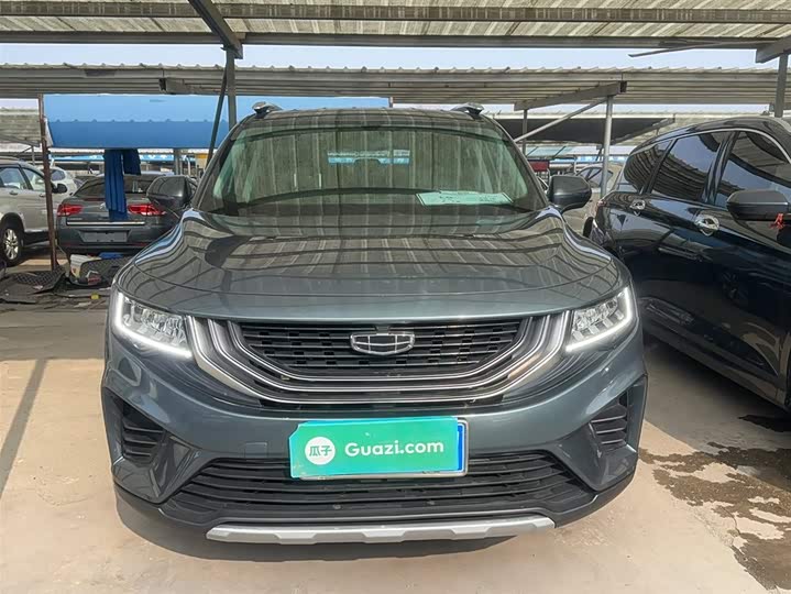 Фото 8 - Geely Okavango