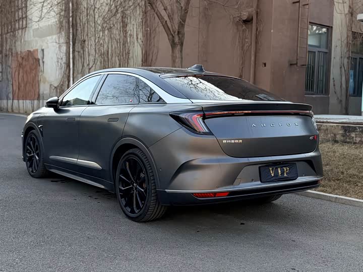 Фото 6 - BAIC Arcfox Alpha S