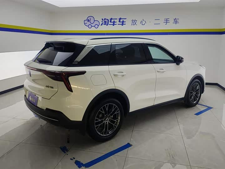 Фото 3 - Bestune T55