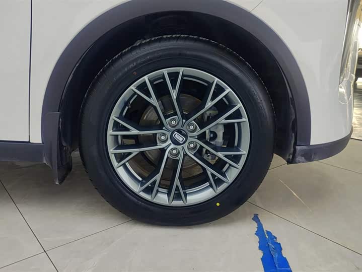 Фото 6 - Bestune T55