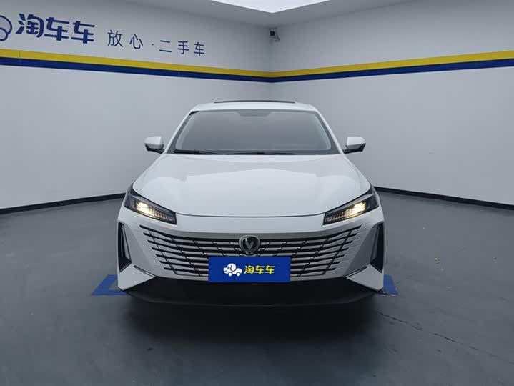 Фото 2 - Changan Eado Plus