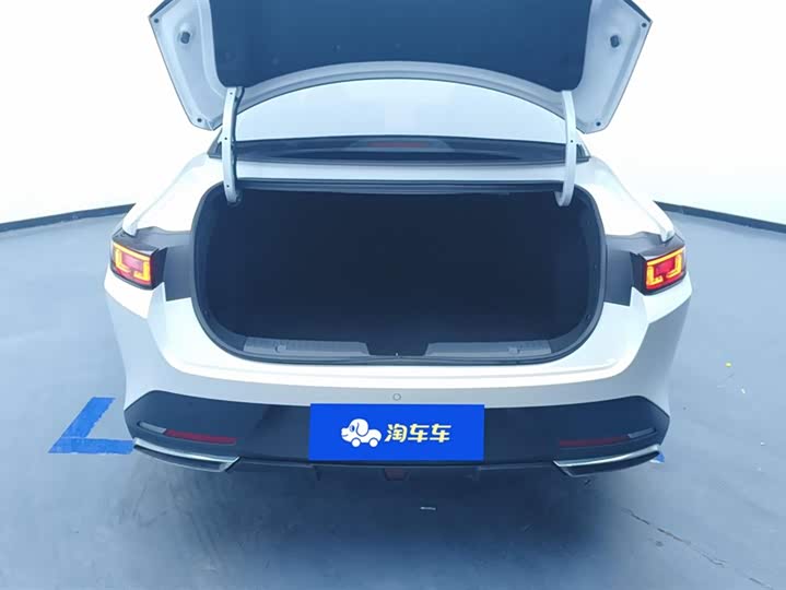 Фото 4 - Changan Eado Plus