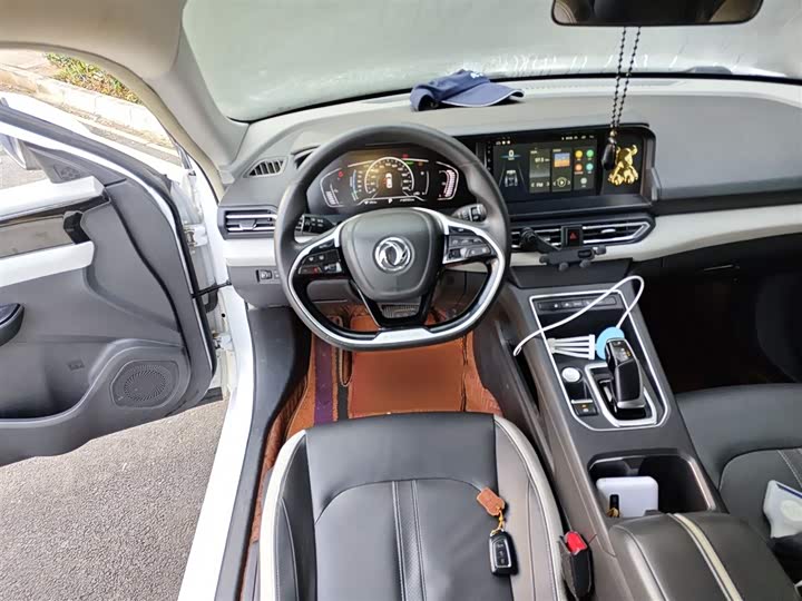 Фото 3 - Dongfeng Aeolus E70