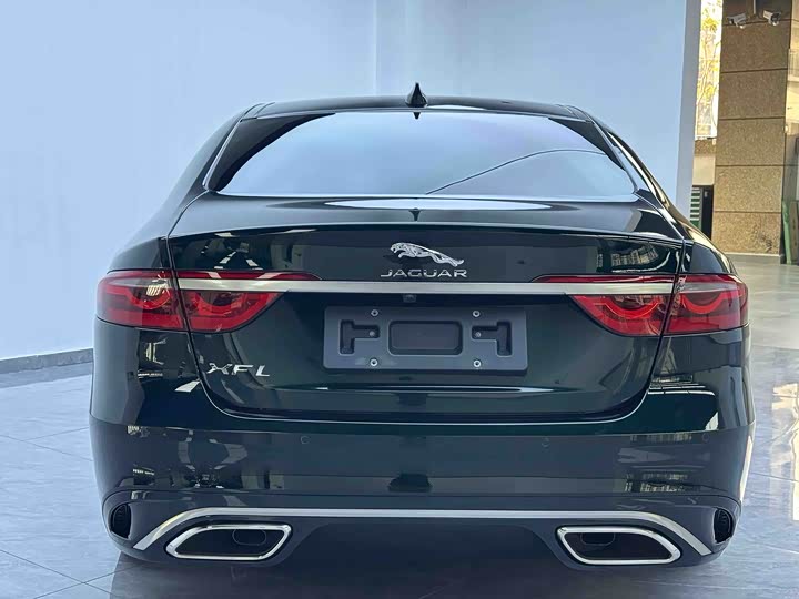 Фото 5 - Jaguar XF L