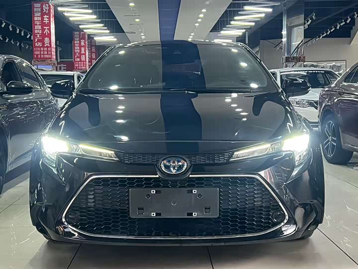 Фото 2 - Toyota Levin