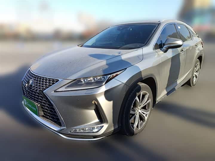 Фото 1 - Lexus RX