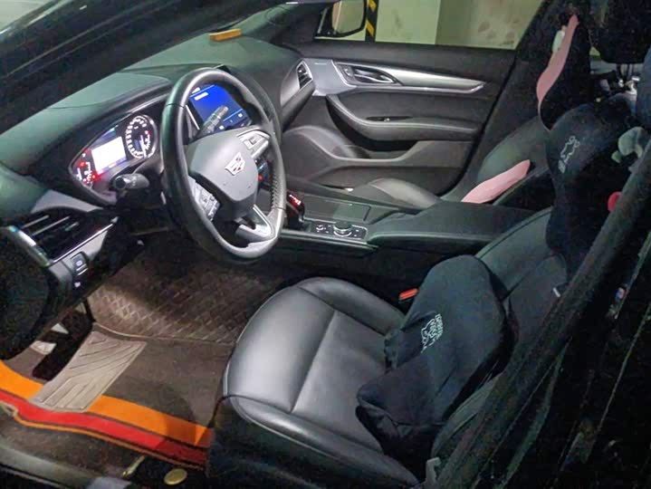 Фото 9 - Cadillac CT5