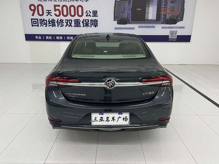 Фото 5 - Buick LaCrosse