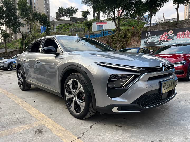 Фото 3 - Citroen C5 X