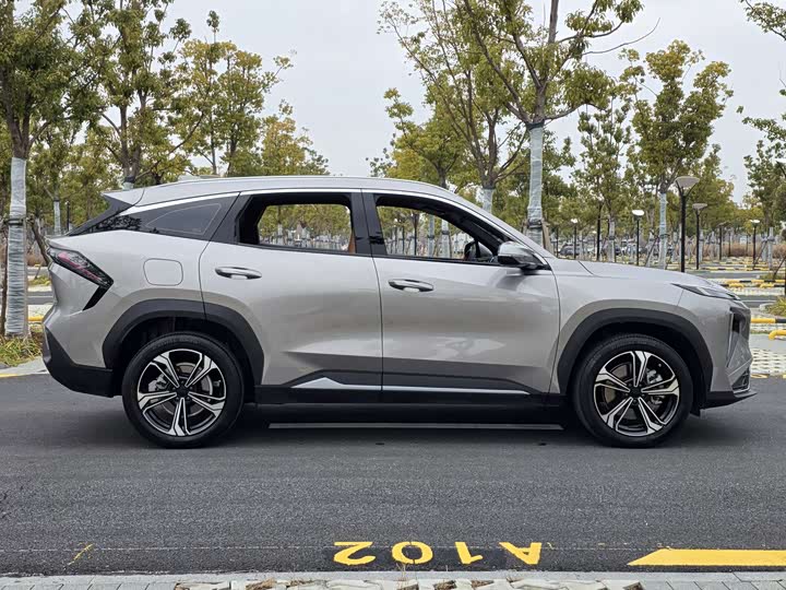 Фото 5 - Geely Galaxy L7