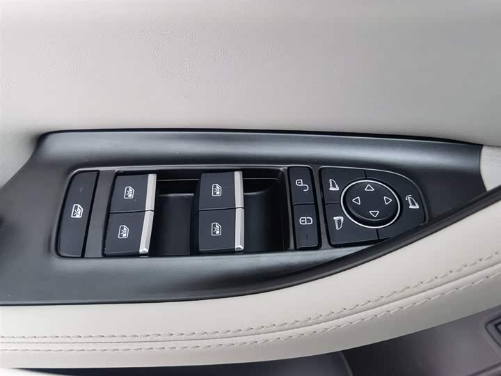 Фото 9 - BYD Song Plus Hybrid/EV