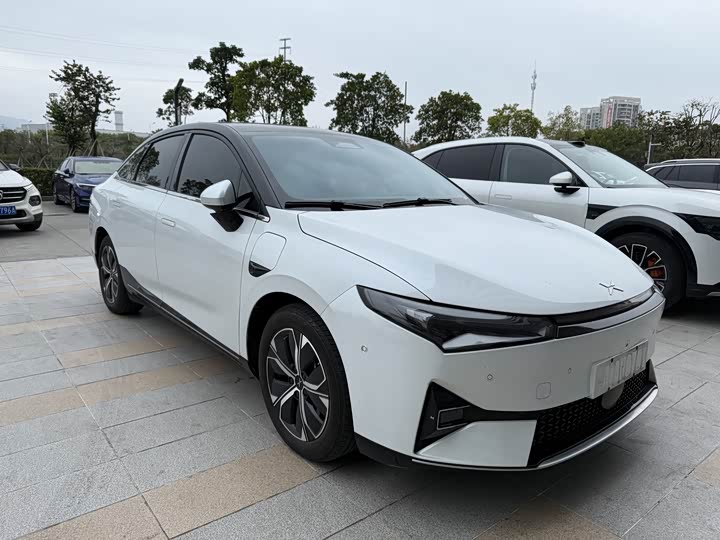 Фото 3 - XPeng P5