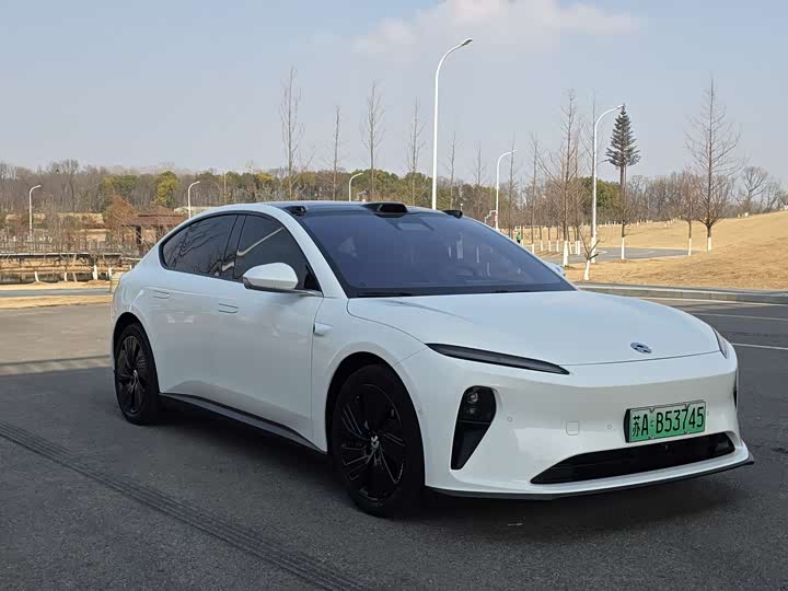 Фото 3 - Nio ET5