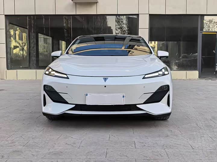 Фото 2 - Changan Deepal SL03