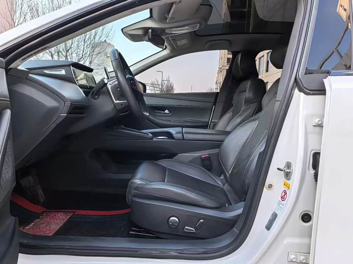 Фото 5 - Changan Deepal SL03