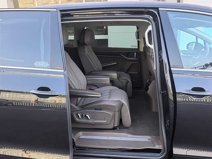 Фото 4 - Volkswagen Viloran