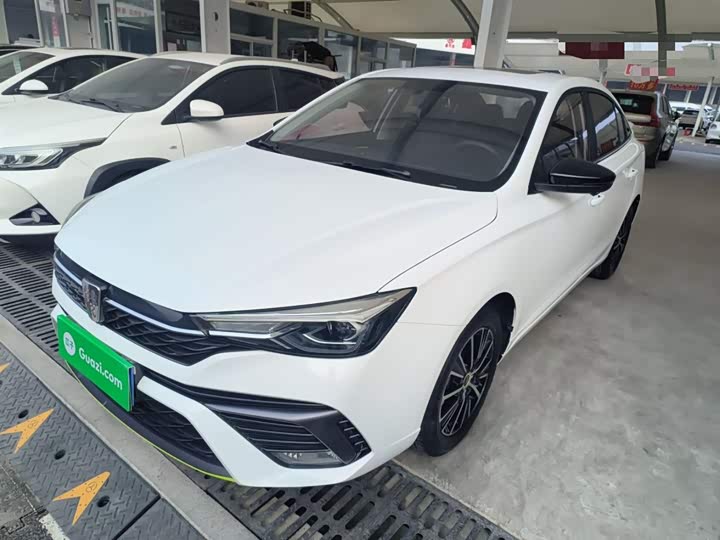 Фото 2 - Roewe i5