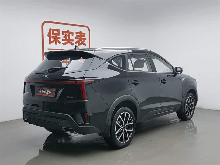 Фото 2 - JAC X8 Plus