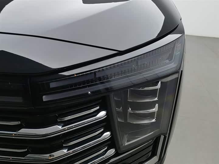 Фото 7 - JAC X8 Plus