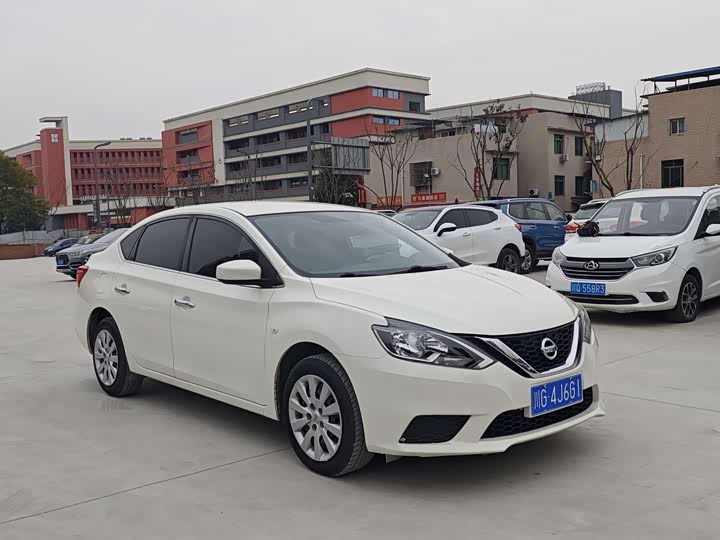 Фото 3 - Nissan Sylphy