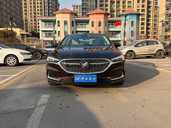 Фото 2 - Buick LaCrosse