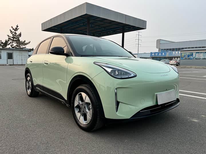 Фото 3 - Geely Galaxy Geome