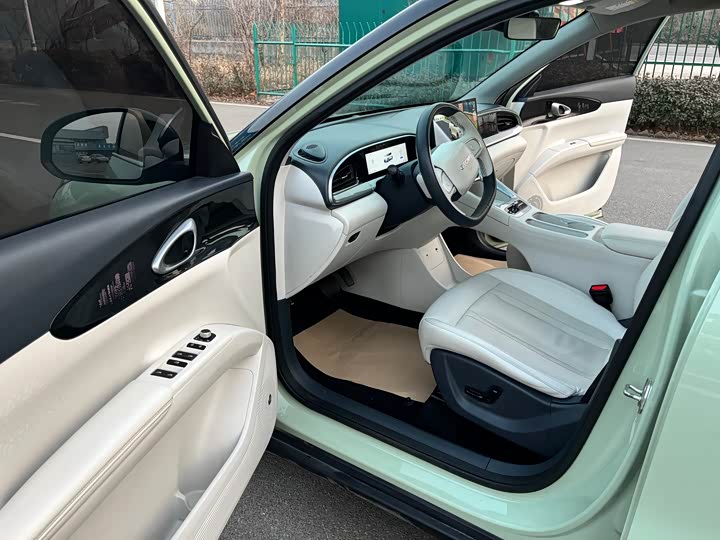 Фото 5 - Geely Galaxy Geome