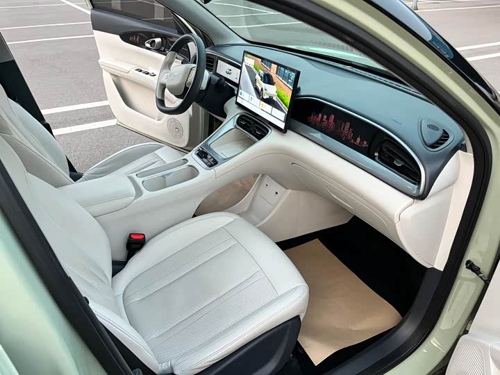 Фото 7 - Geely Galaxy Geome