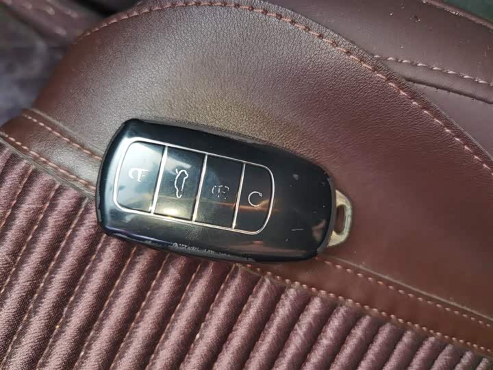 Фото 9 - Chery Tiggo 8 Pro