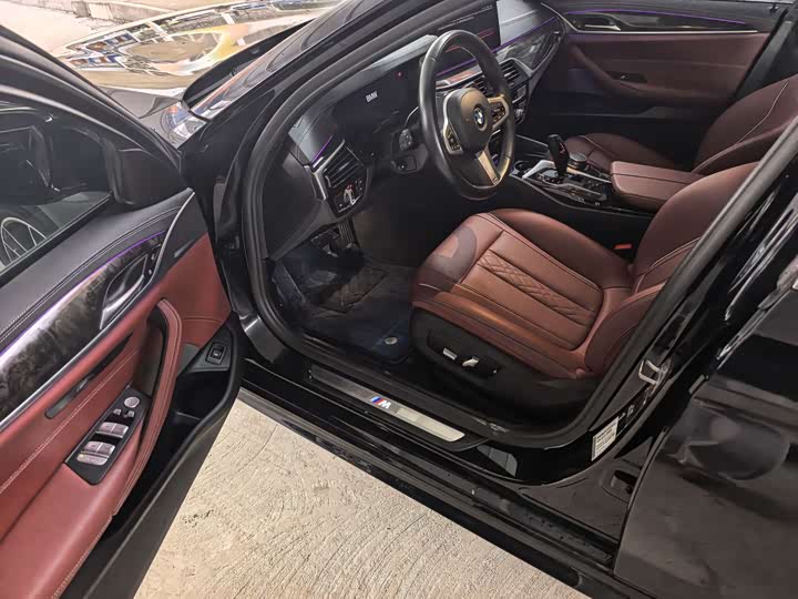 Фото 4 - BMW 5 Series