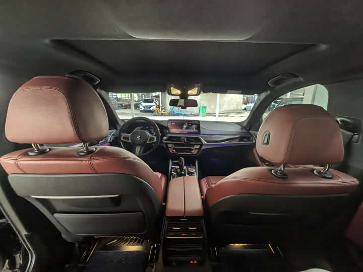 Фото 8 - BMW 5 Series