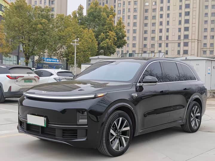 Фото 1 - LiXiang L8