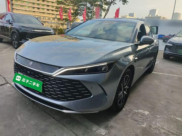 Фото 1 - BYD Qin L