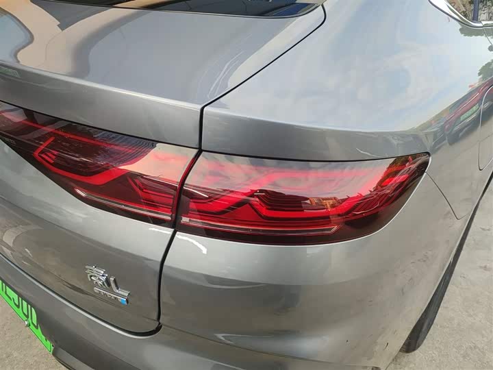 Фото 8 - BYD Qin L