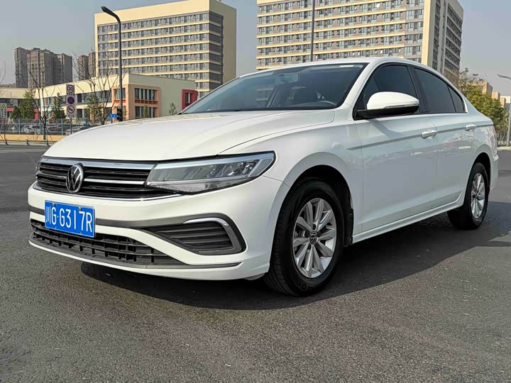 Фото 1 - Volkswagen Bora